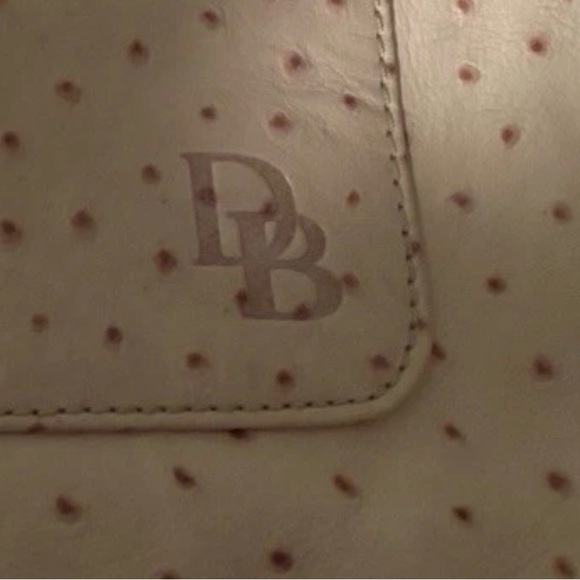 Dooney & Bourke Ostrich Logo Lock Pink Hobo Bag EUC - Picture 15 of 16
